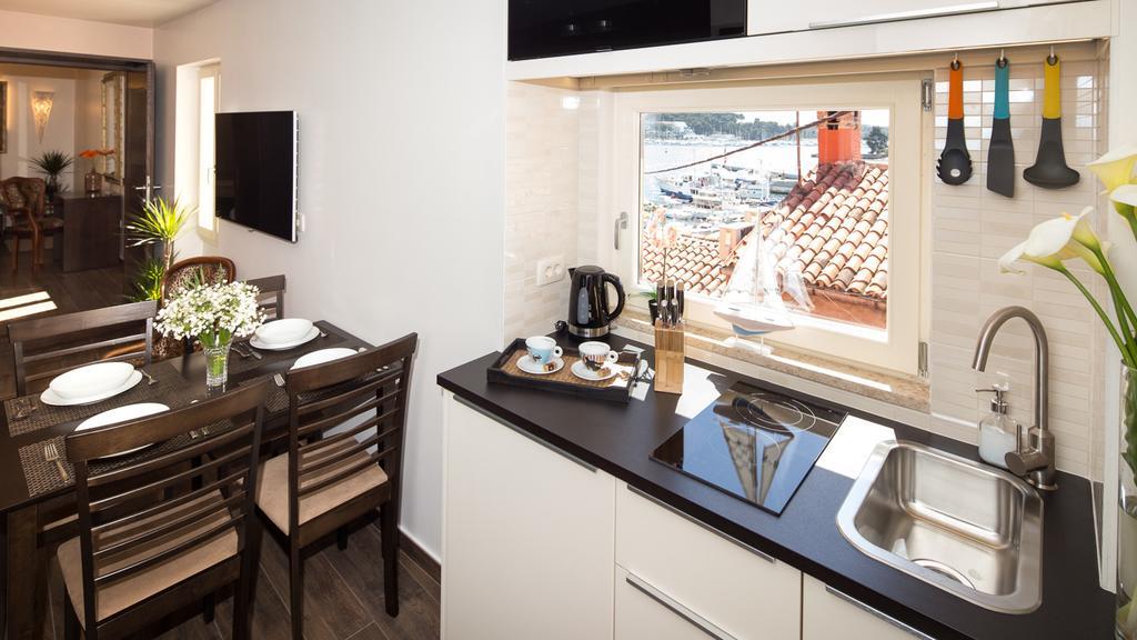 Apartment Shambala Sea View Rovinj Bagian luar foto